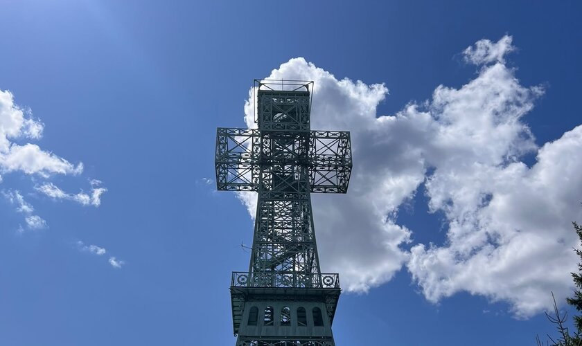 Wanderung zum Josephskreuz am Auerberg im Südharz vom Wellnesshotel Schindelbruch aus.